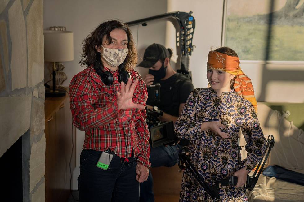 Bay of Fires.ABC.BTS.BLk 1 Director Natalie Bailey with Ava Caryofyllis (Iris)Photo Brook Rushton._DSC5886_p